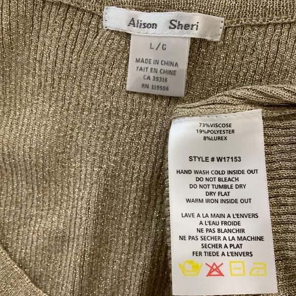 Shimmery Gold Tank w Diamond Gem M/L 36-38 Bust - Picture 8 of 8